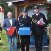 Na zdjęciu Komendant Powiatowy PSP w Chełmnie, Sołtys wsi Lipienek, Prezes OSP w Lipienku